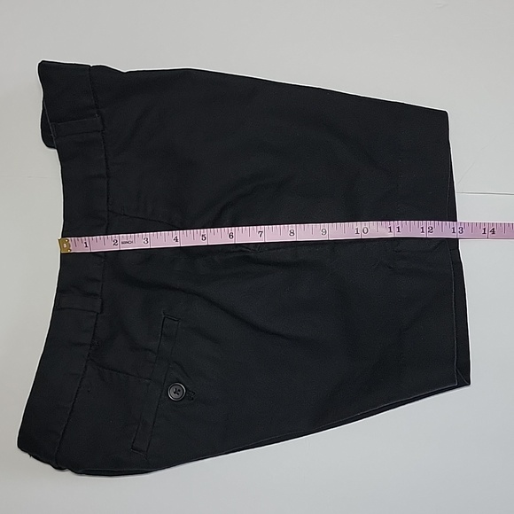 Banana Republic Black Short/ Size 0. - Picture 6 of 10